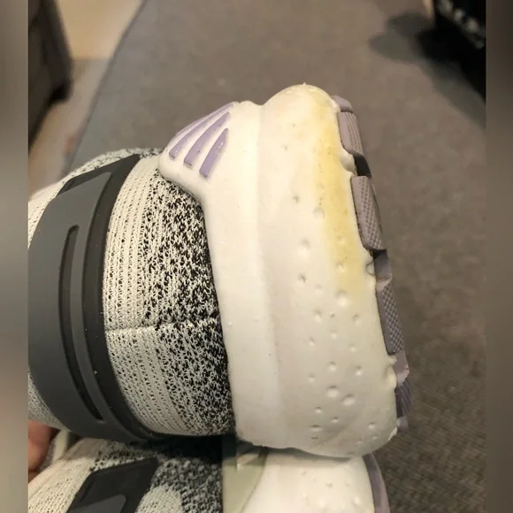 Brooks Women’s Ariel GTS 24 Shoes - Picture 12 of 16